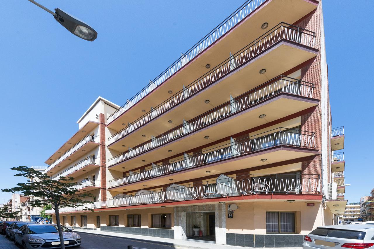 Hotel Mar I Sol Calella Esterno foto